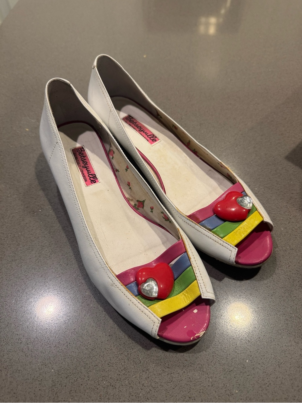Betsy Johnson Betsyville Vidonia Flats in White